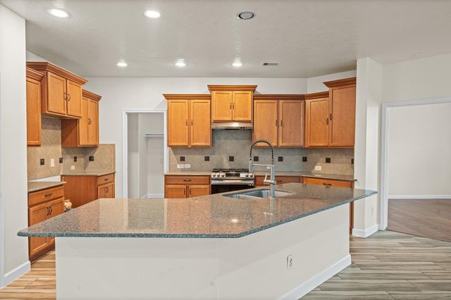 15623 Harris Canyon Lane, Cypress, TX 77429