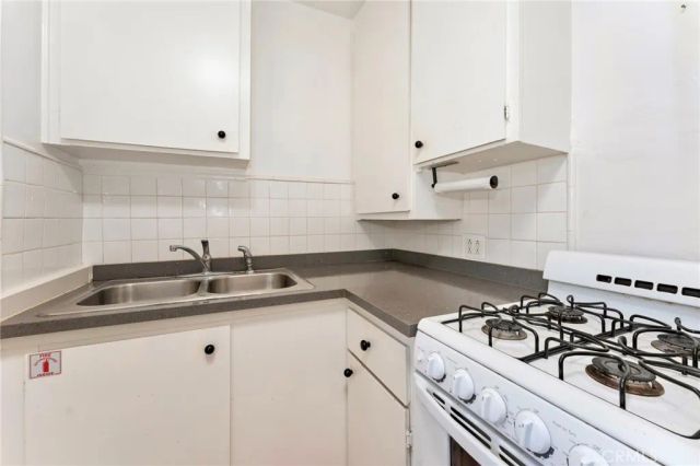 1536 Silver Lake, Los Angeles, CA 90026