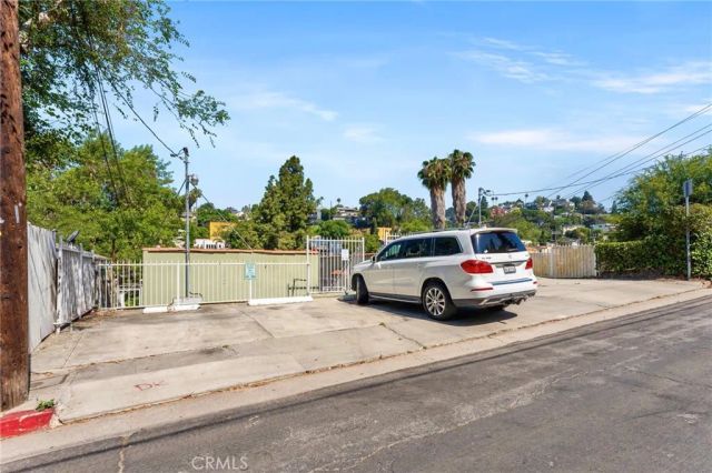 1536 Silver Lake, Los Angeles, CA 90026