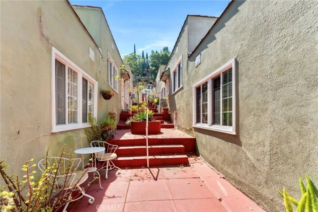 1536 Silver Lake, Los Angeles, CA 90026
