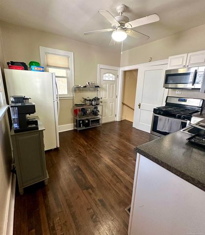 1348 Wayburn Street, Grosse Pointe Park, MI 48230