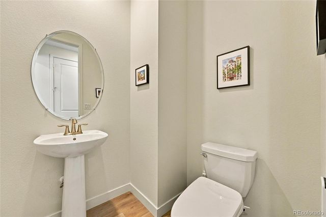 8407 S Carr Way, Littleton, CO 80128