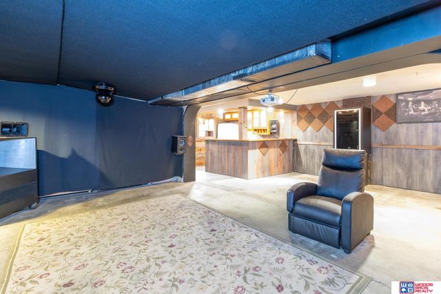 7102 Platte Avenue, Lincoln, NE 68507
