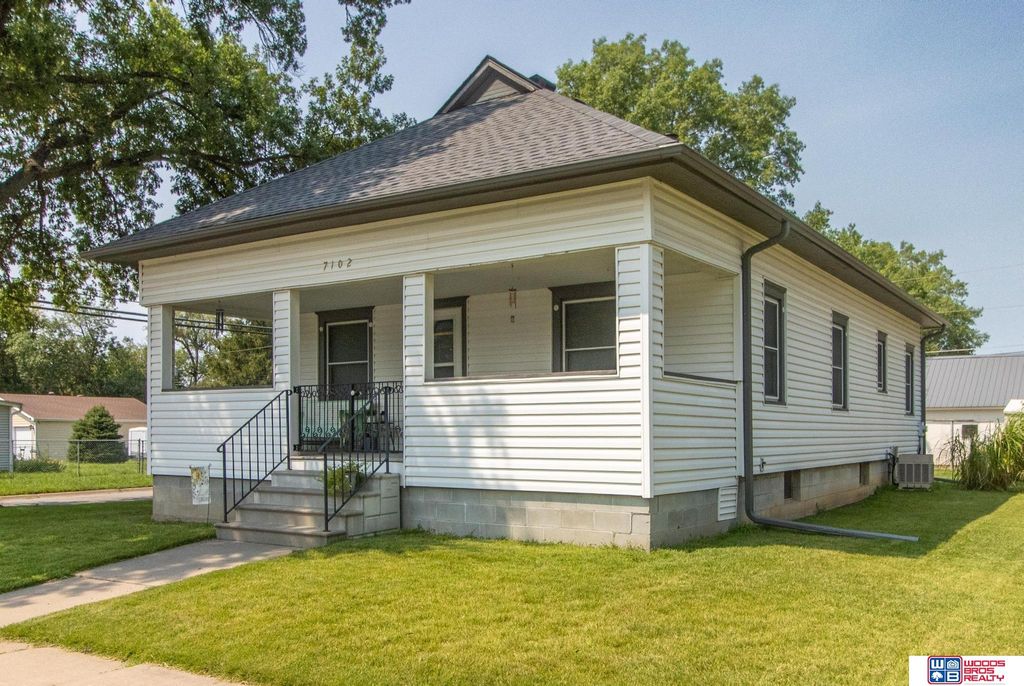 7102 Platte Avenue, Lincoln, NE 68507