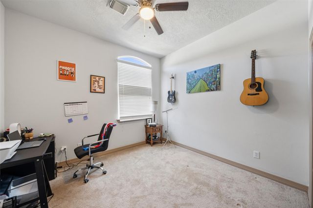 911 Mckinney Park Lane, Houston, TX 77003