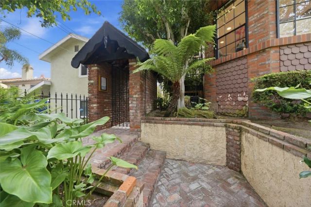 227 S Irena Avenue 1, Redondo Beach, CA 90277
