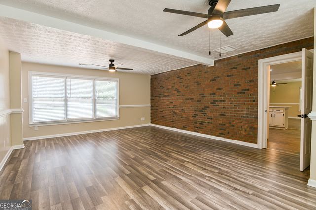 20 Ellis Trail, Covington, GA 30016