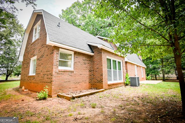 20 Ellis Trail, Covington, GA 30016