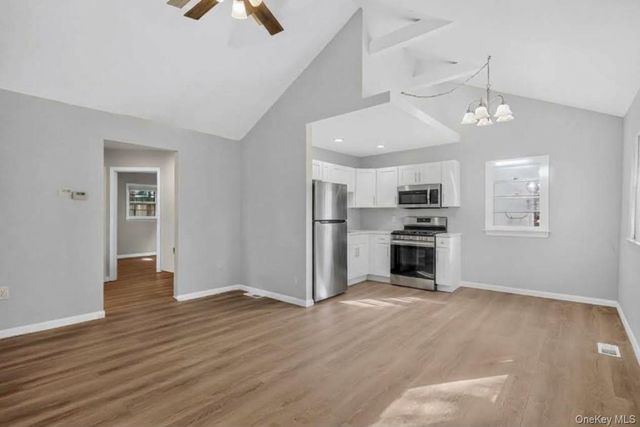 45 Lake Promenade, Ronkonkoma, NY 11779