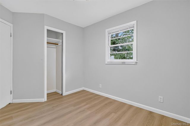 45 Lake Promenade, Ronkonkoma, NY 11779