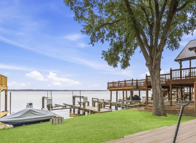 271 Ferguson Way, Point Blank, TX 77364