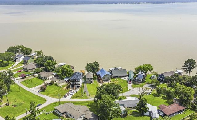 271 Ferguson Way, Point Blank, TX 77364