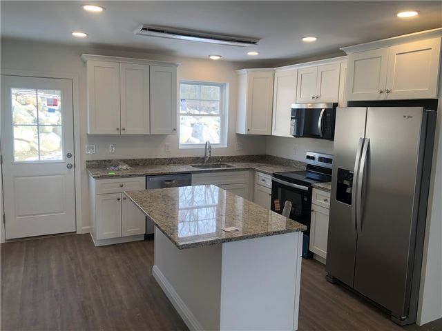 1445 Old Louisquisset Pike 2B, Lincoln, RI 02865