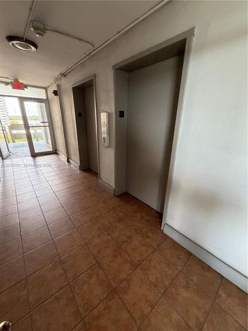 1401 NE Miami Gardens Dr 891, Miami, FL 33179