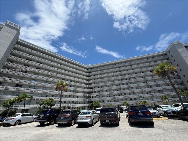 1401 NE Miami Gardens Dr 891, Miami, FL 33179
