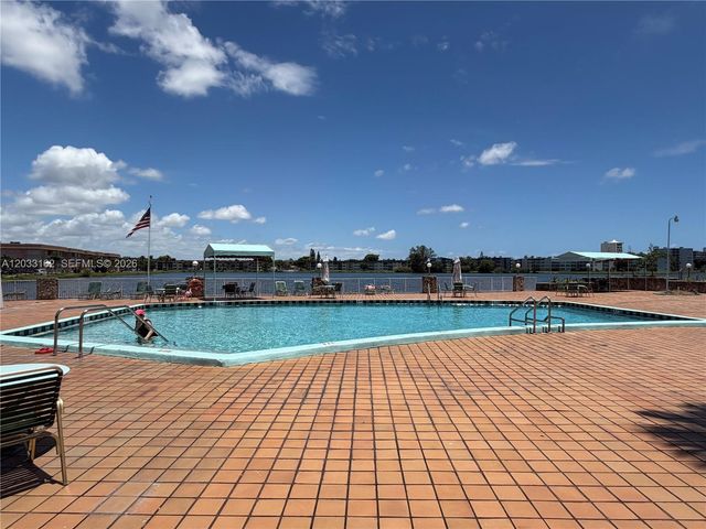 1401 NE Miami Gardens Dr 891, Miami, FL 33179