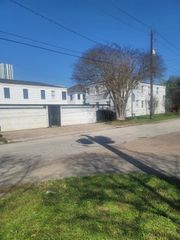 5612 Chartres Street 5, Houston, TX 77004