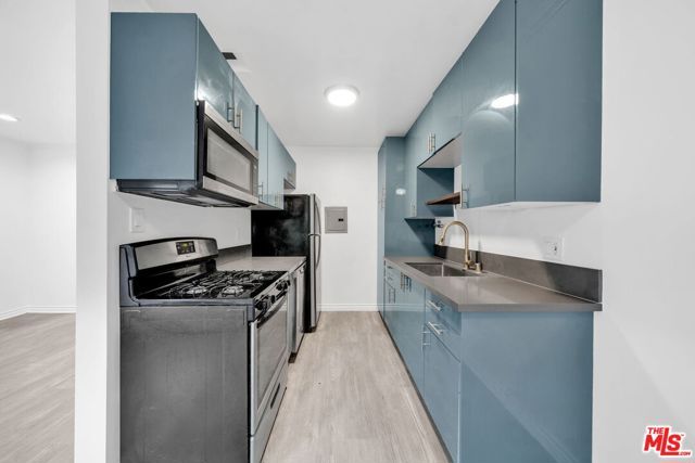 2636 Kansas Avenue 2, Santa Monica, CA 90404
