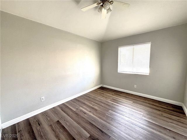 3569 Lazy Sun Lane, Las Vegas, NV 89147