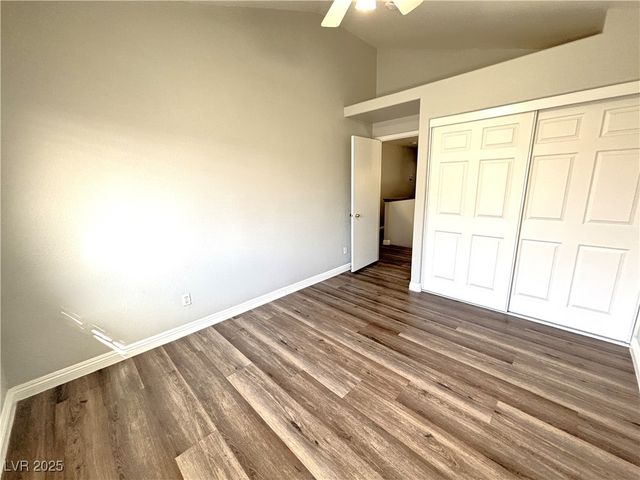 3569 Lazy Sun Lane, Las Vegas, NV 89147