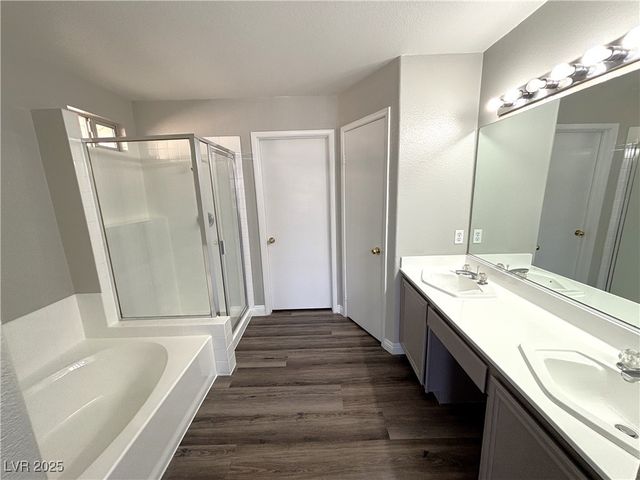 3569 Lazy Sun Lane, Las Vegas, NV 89147