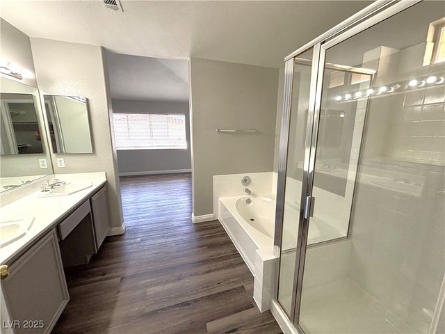 3569 Lazy Sun Lane, Las Vegas, NV 89147