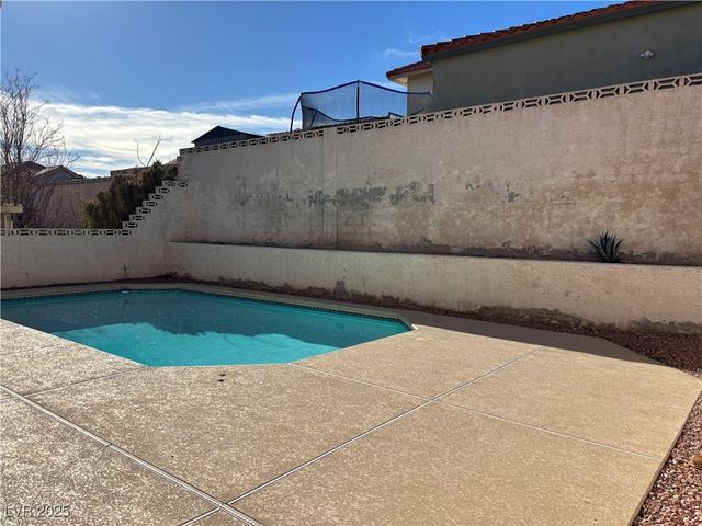 3569 Lazy Sun Lane, Las Vegas, NV 89147