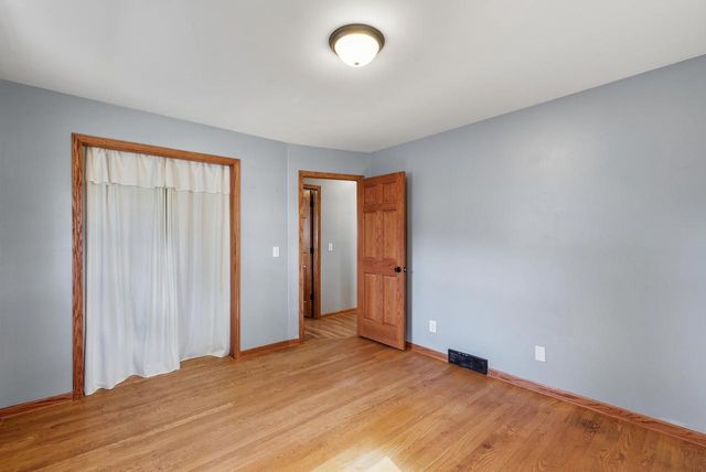 18 N ST JOSEPHS LANE, Fond Du Lac, WI 54935