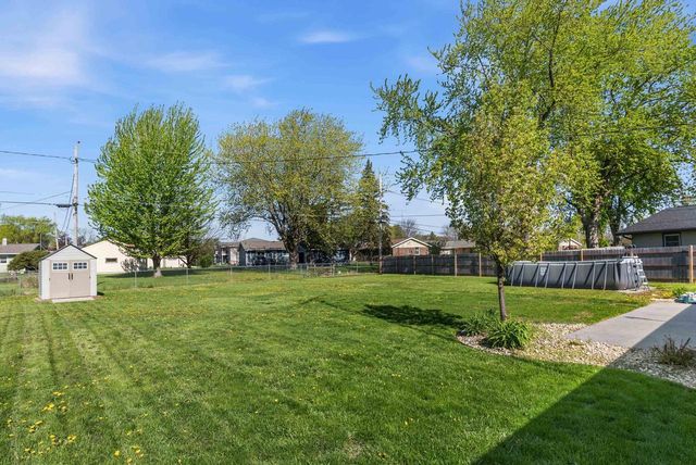 18 N ST JOSEPHS LANE, Fond Du Lac, WI 54935