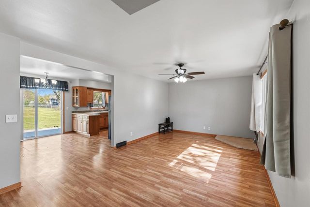 18 N ST JOSEPHS LANE, Fond Du Lac, WI 54935