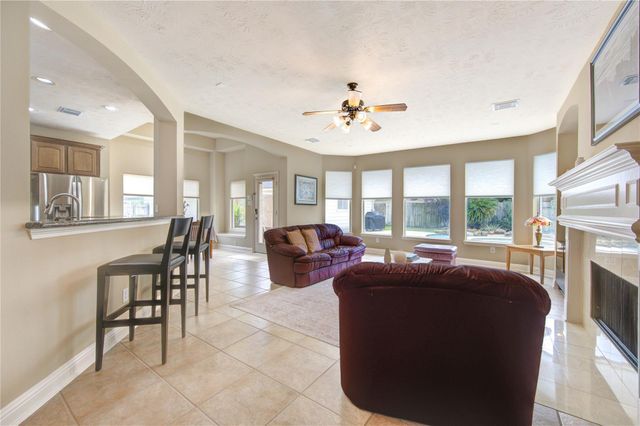 18 Arbor Bend Drive, Houston, TX 77070