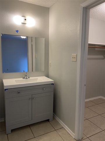 2602 Aftonshire WAY A, Austin, TX 78748