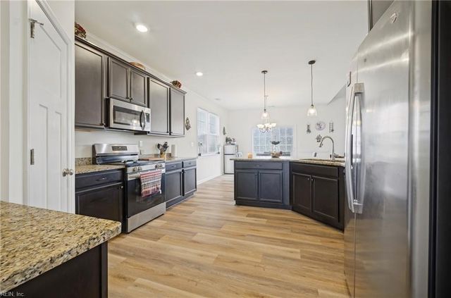 5103 Annapolis DR, Chesapeake, VA 23321