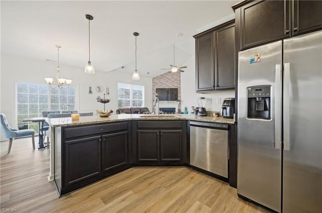 5103 Annapolis DR, Chesapeake, VA 23321