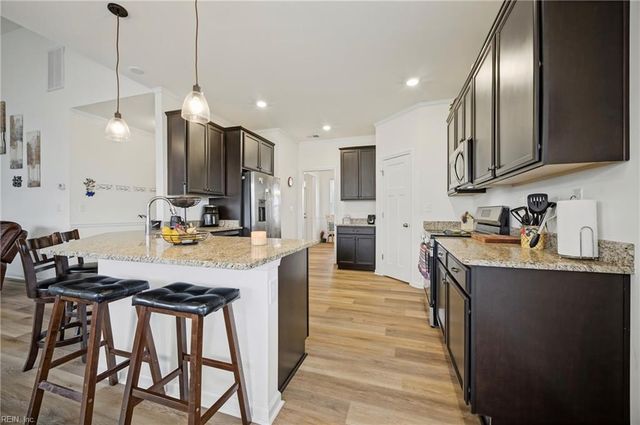 5103 Annapolis DR, Chesapeake, VA 23321