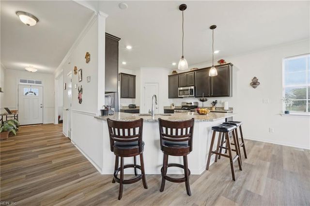 5103 Annapolis DR, Chesapeake, VA 23321