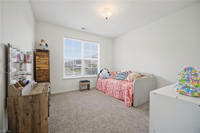 5103 Annapolis DR, Chesapeake, VA 23321