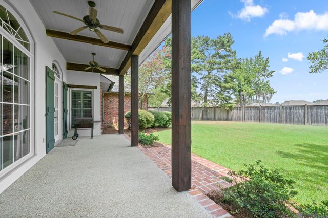 11384 Greenside Dr, Gonzales, LA 70737