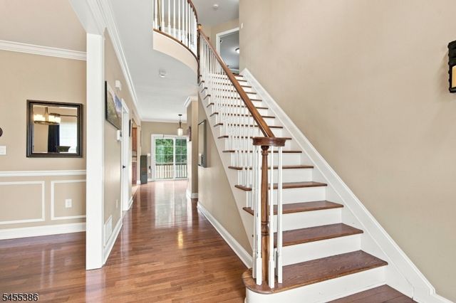 18 Kendall Rd, East Brunswick Twp., NJ 08816