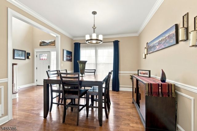 18 Kendall Rd, East Brunswick Twp., NJ 08816