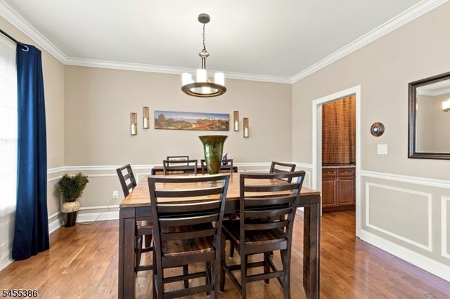 18 Kendall Rd, East Brunswick Twp., NJ 08816