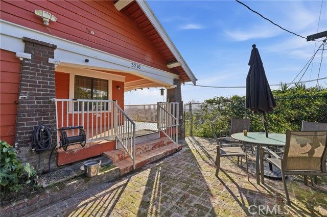 3216 Altura, Los Angeles, CA 90031