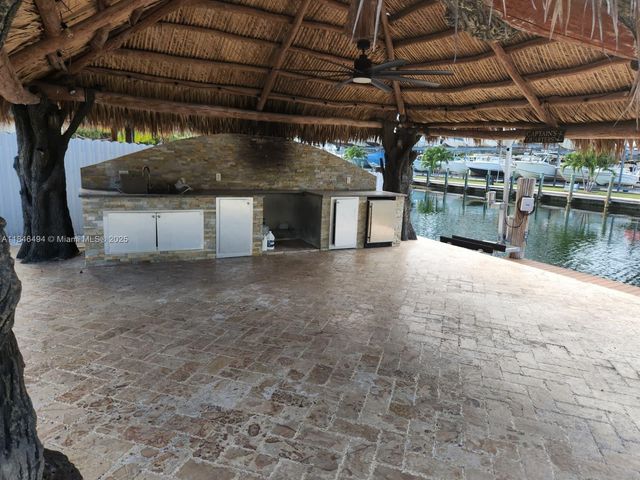 2055 Arch Creek Dr, North Miami, FL 33181