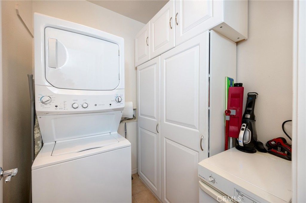 Image 20 of property listing at 23752 La Posta Court, Corona, CA 92883