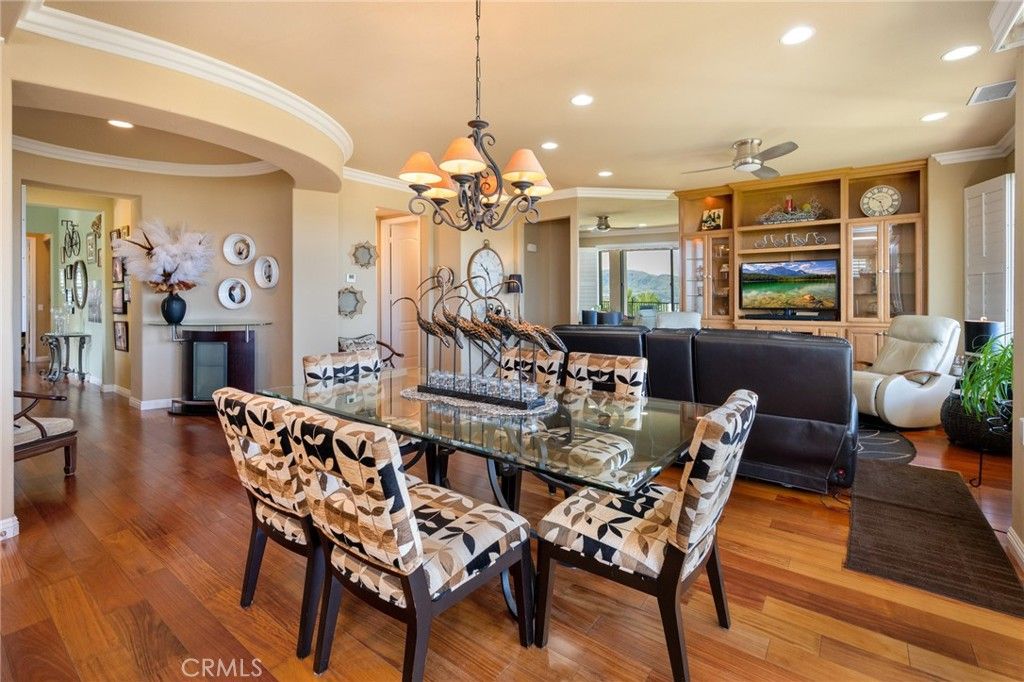 Image 9 of property listing at 23752 La Posta Court, Corona, CA 92883