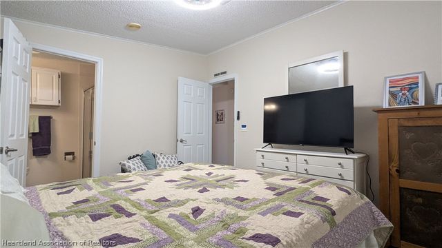 24 Freedom Way, Lake Placid, FL 33852