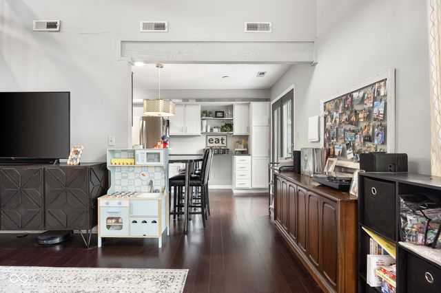 6510 Miramar Court, Indianapolis, IN 46250