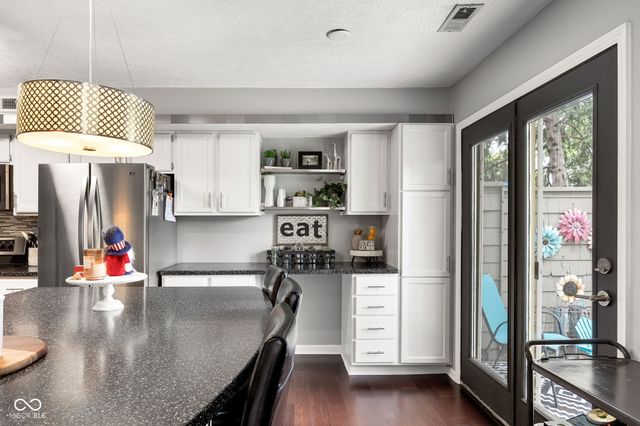 6510 Miramar Court, Indianapolis, IN 46250