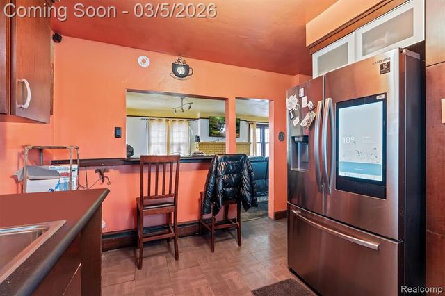 9045 Riverdale, Redford, MI 48239