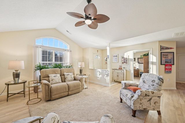 524 Commons Drive, 524, Powell, OH 43065